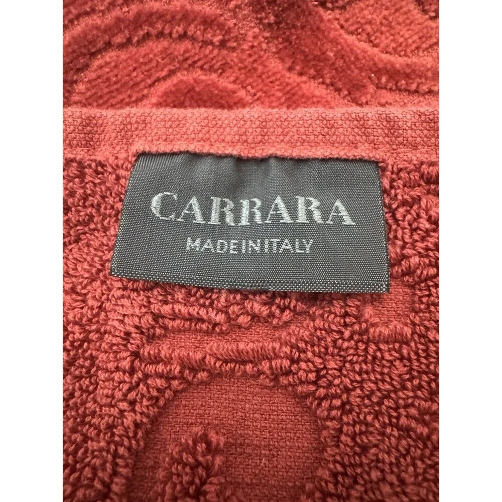 Carrara Red Toned Sculpted Hand Towel Italy 100% Cotton Approx 15.5”x24” damask